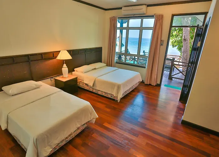 Tuna Bay Island Resort